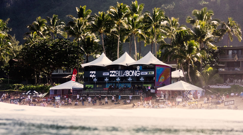 BILLABONG PRO PIPELINE MASTERS: DAY 2